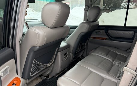 Toyota Land Cruiser 100 рестайлинг 2, 2003 год, 2 599 000 рублей, 11 фотография