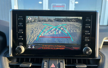 Toyota RAV4, 2021 год, 3 220 000 рублей, 20 фотография