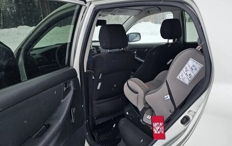 Toyota Corolla, 2006 год, 760 000 рублей, 9 фотография