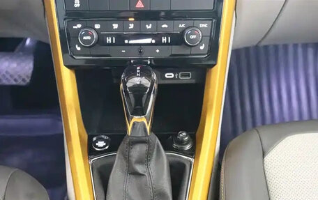 Volkswagen T-Cross I, 2022 год, 1 149 000 рублей, 13 фотография