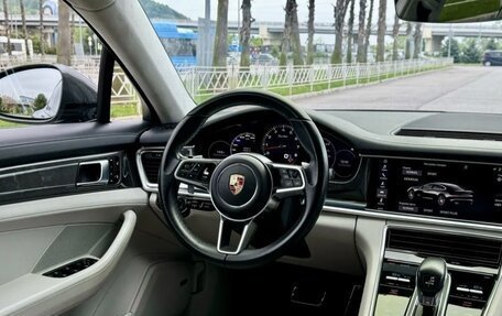 Porsche Panamera II рестайлинг, 2016 год, 7 980 000 рублей, 31 фотография