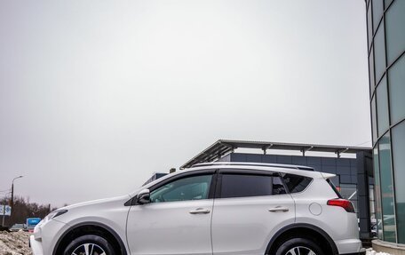 Toyota RAV4, 2019 год, 2 578 000 рублей, 4 фотография