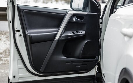 Toyota RAV4, 2019 год, 2 578 000 рублей, 13 фотография