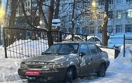 Daewoo Nexia I рестайлинг, 2002 год, 85 000 рублей, 1 фотография