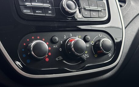 Renault Kaptur I рестайлинг, 2017 год, 1 600 000 рублей, 19 фотография