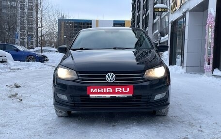Volkswagen Polo VI (EU Market), 2017 год, 1 046 800 рублей, 2 фотография