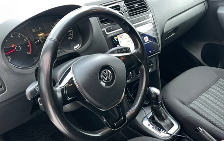 Volkswagen Polo VI (EU Market), 2017 год, 1 046 800 рублей, 20 фотография