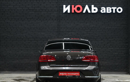 Volkswagen Passat B7, 2011 год, 890 000 рублей, 5 фотография