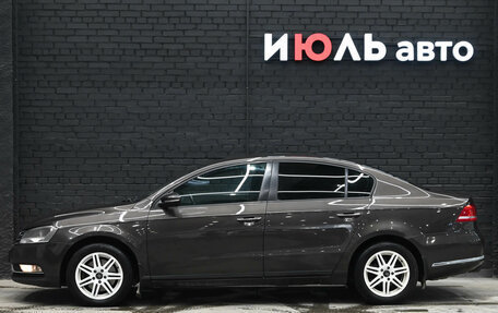 Volkswagen Passat B7, 2011 год, 890 000 рублей, 8 фотография