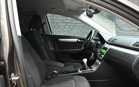 Volkswagen Passat B7, 2011 год, 890 000 рублей, 10 фотография