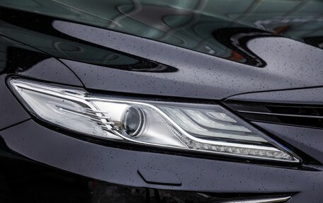 Toyota Camry, 2021 год, 3 988 000 рублей, 10 фотография