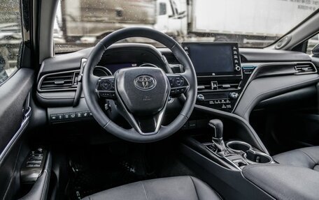 Toyota Camry, 2021 год, 3 988 000 рублей, 18 фотография