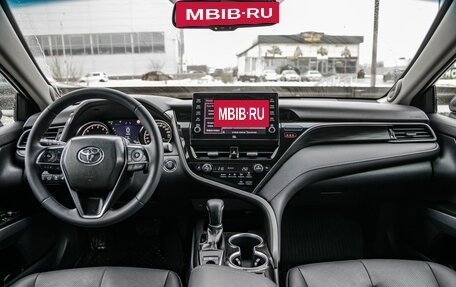 Toyota Camry, 2021 год, 3 988 000 рублей, 17 фотография