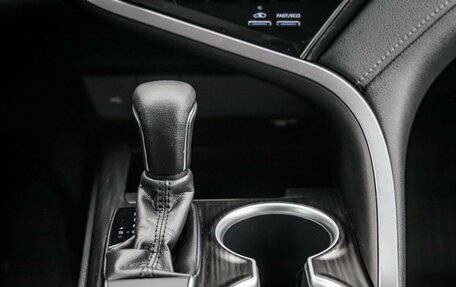 Toyota Camry, 2021 год, 3 988 000 рублей, 30 фотография