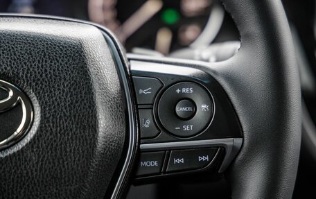 Toyota Camry, 2021 год, 3 988 000 рублей, 21 фотография