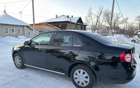 Volkswagen Jetta VI, 2010 год, 750 000 рублей, 3 фотография