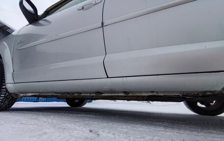 Pontiac Vibe II, 2003 год, 530 000 рублей, 13 фотография