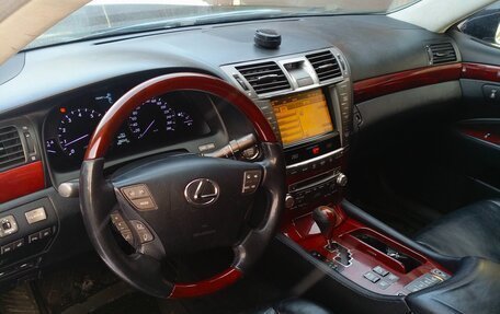 Lexus LS IV, 2010 год, 1 550 000 рублей, 8 фотография