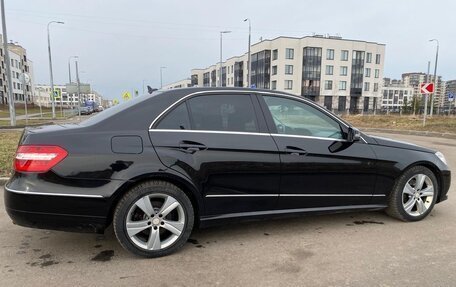 Mercedes-Benz E-Класс, 2010 год, 1 350 000 рублей, 5 фотография