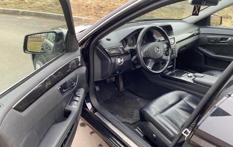 Mercedes-Benz E-Класс, 2010 год, 1 350 000 рублей, 8 фотография