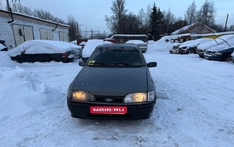 Ford Sierra I, 1992 год, 165 000 рублей, 3 фотография