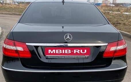 Mercedes-Benz E-Класс, 2010 год, 1 350 000 рублей, 6 фотография