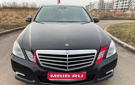 Mercedes-Benz E-Класс, 2010 год, 1 350 000 рублей, 3 фотография