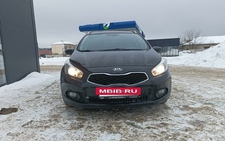 KIA cee'd III, 2014 год, 990 000 рублей, 2 фотография