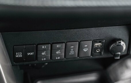 Toyota RAV4, 2013 год, 1 750 000 рублей, 9 фотография