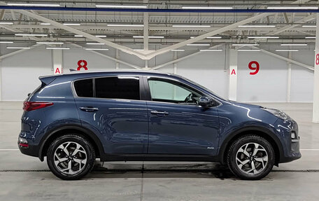 KIA Sportage IV рестайлинг, 2020 год, 2 490 000 рублей, 5 фотография