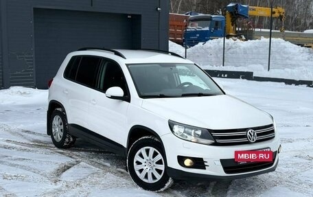 Volkswagen Tiguan I, 2013 год, 1 180 000 рублей, 3 фотография