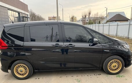 Honda Freed II, 2019 год, 1 500 000 рублей, 9 фотография