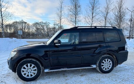 Mitsubishi Pajero IV, 2012 год, 2 000 000 рублей, 1 фотография