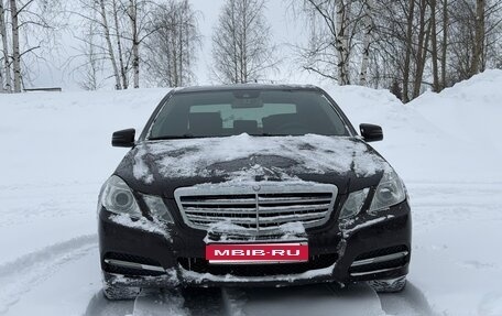 Mercedes-Benz E-Класс, 2010 год, 1 720 000 рублей, 1 фотография