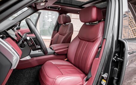 Land Rover Range Rover IV рестайлинг, 2025 год, 23 690 000 рублей, 17 фотография