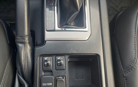 Toyota Land Cruiser Prado 150 рестайлинг 2, 2014 год, 3 700 000 рублей, 27 фотография