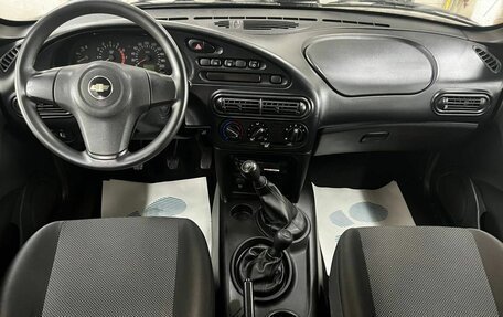 Chevrolet Niva I рестайлинг, 2017 год, 800 000 рублей, 11 фотография