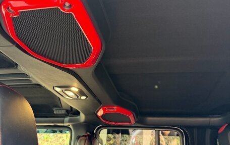 Jeep Wrangler, 2021 год, 4 800 000 рублей, 17 фотография