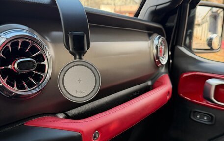 Jeep Wrangler, 2021 год, 4 800 000 рублей, 25 фотография