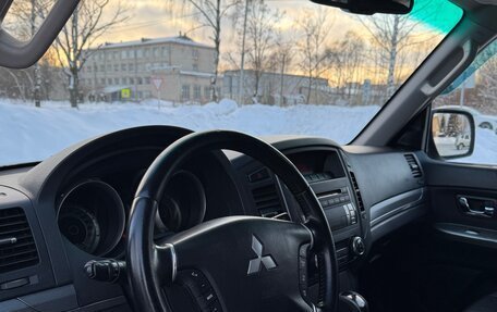 Mitsubishi Pajero IV, 2012 год, 2 000 000 рублей, 4 фотография