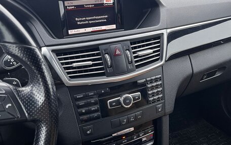 Mercedes-Benz E-Класс, 2013 год, 1 400 000 рублей, 10 фотография