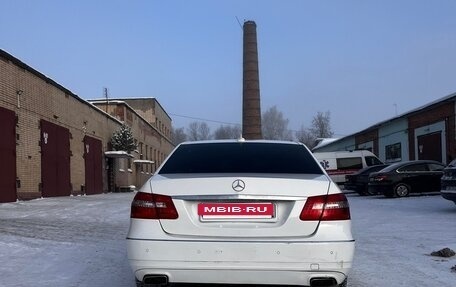 Mercedes-Benz E-Класс, 2013 год, 1 400 000 рублей, 9 фотография