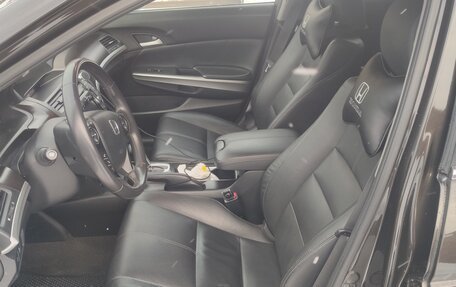 Honda Crosstour I рестайлинг, 2014 год, 1 900 000 рублей, 6 фотография