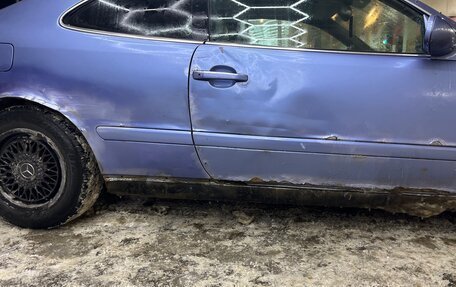 Mercedes-Benz CLK-Класс, 1997 год, 180 000 рублей, 3 фотография