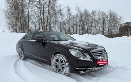 Mercedes-Benz E-Класс, 2010 год, 1 720 000 рублей, 6 фотография