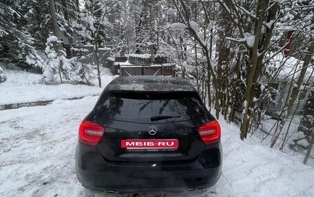 Mercedes-Benz A-Класс, 2015 год, 1 350 000 рублей, 6 фотография