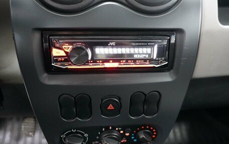 Renault Sandero I, 2012 год, 495 000 рублей, 11 фотография