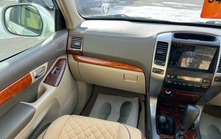 Toyota Land Cruiser Prado 120 рестайлинг, 2003 год, 2 199 900 рублей, 14 фотография