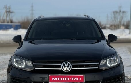 Volkswagen Touareg III, 2013 год, 2 299 000 рублей, 1 фотография