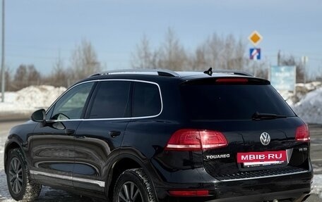 Volkswagen Touareg III, 2013 год, 2 299 000 рублей, 8 фотография